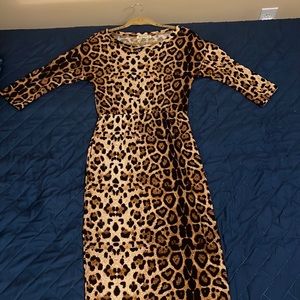 Sassy midi leopard print dress🔥